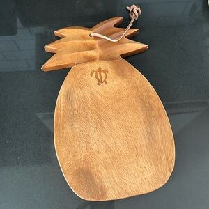 Tropeco Pineapple Cutting Board
